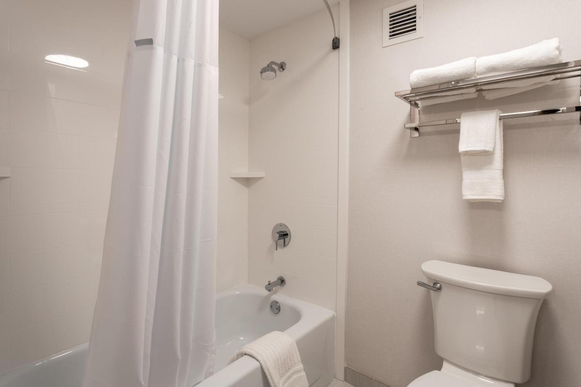Comfort Inn & Suites Buffalo Airport Exteriér fotografie