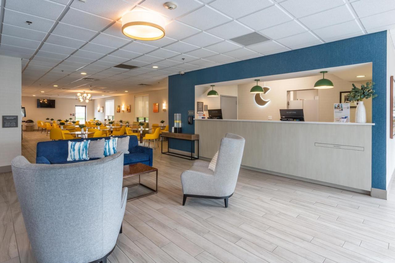 Comfort Inn & Suites Buffalo Airport Exteriér fotografie